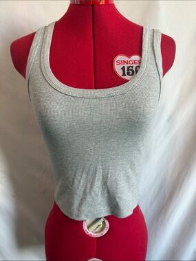 Women’s Light Gray Ribbed Scoop Tank Top